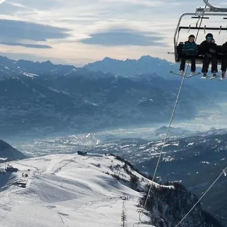 Attique - Vue Plongeante Sur Le De La Moubra Apartmán Crans-Montana